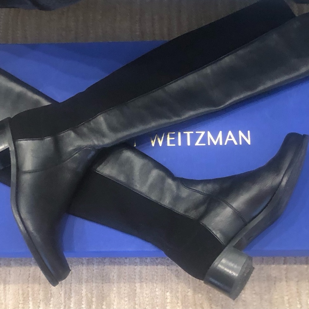 Authentic Stuart Weitzman Tall Black Leather Boot… - image 4